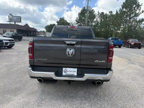 More photos of 2021 Ram 1500 Limited at Step One CDJR Fiat Crestview, FL