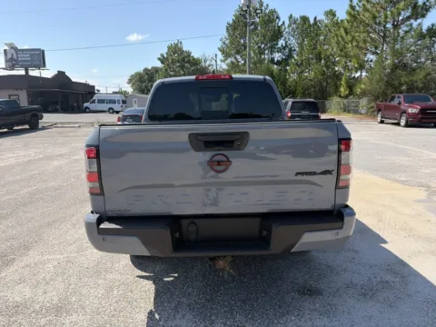 More photos of 2023 Nissan Frontier PRO-4X at Step One CDJR Fiat Crestview, FL