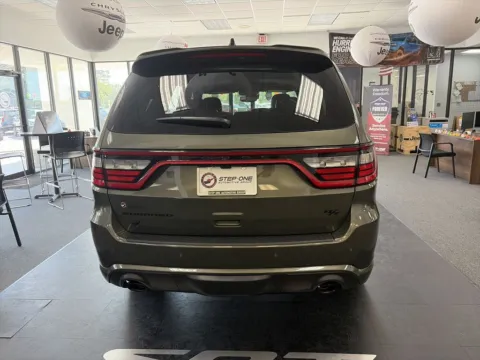 More photos of 2027 Dodge Durango R/T at Step One CDJR Fiat Crestview, FL