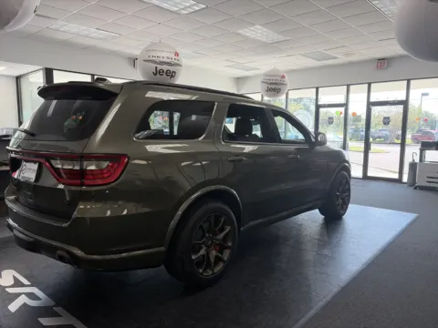 More photos of 2027 Dodge Durango R/T at Step One CDJR Fiat Crestview, FL