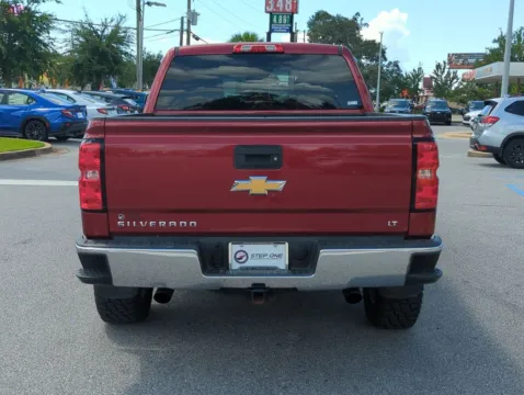 More photos of 2018 Chevrolet Silverado 1500 LT at Step One CDJR Fiat Crestview, FL