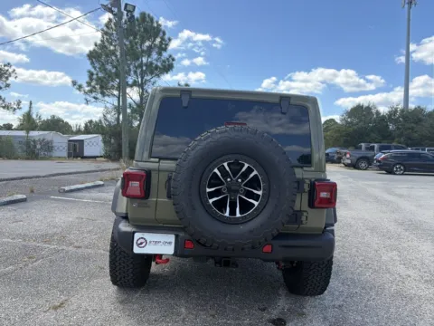 More photos of 2027 Jeep Wrangler Rubicon X at Step One CDJR Fiat Crestview, FL