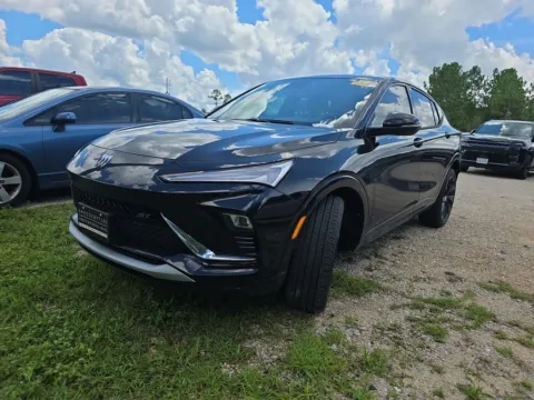 More photos of 2024 Buick Envista Sport Touring at Step One CDJR Fiat Crestview, FL