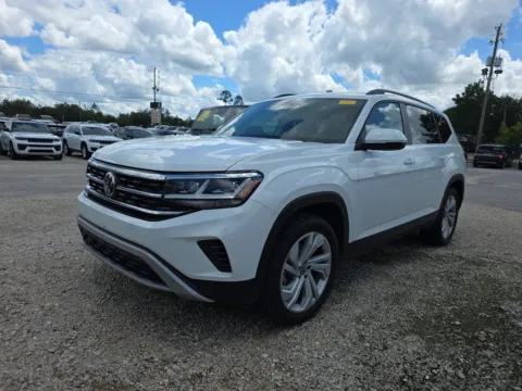 More photos of 2022 Volkswagen Atlas 2.0T SE w/Technology at Step One CDJR Fiat Crestview, FL
