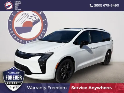 White 2027 Chrysler Pacifica Limited for sale in Crestview, FL