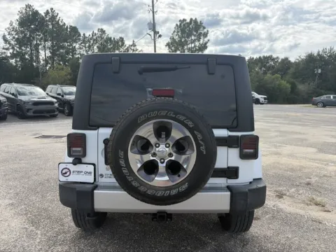 More photos of 2017 Jeep Wrangler Unlimited Sahara at Step One CDJR Fiat Crestview, FL