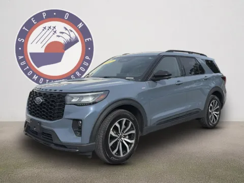 Photos of 2025 Ford Explorer ST-Line for sale in Crestview, FL at Step One CDJR Fiat Crestview