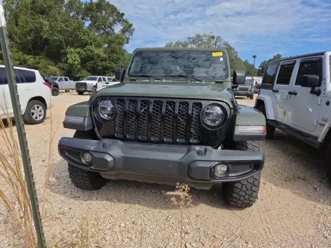 Another view of 2022 Jeep Gladiator Willys for sale in Crestview, FL at Step One CDJR Fiat Crestview