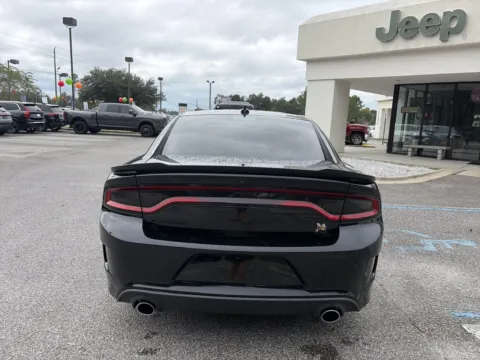 More photos of 2019 Dodge Charger R/T Scat Pack at Step One CDJR Fiat Crestview, FL