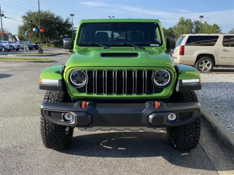 More photos of 2025 Jeep Gladiator Mojave at Step One CDJR Fiat Crestview, FL