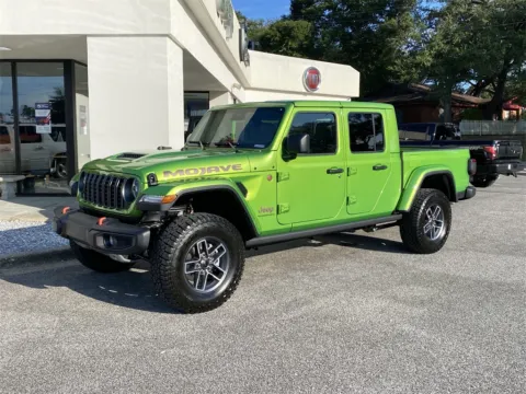 More photos of 2025 Jeep Gladiator Mojave at Step One CDJR Fiat Crestview, FL