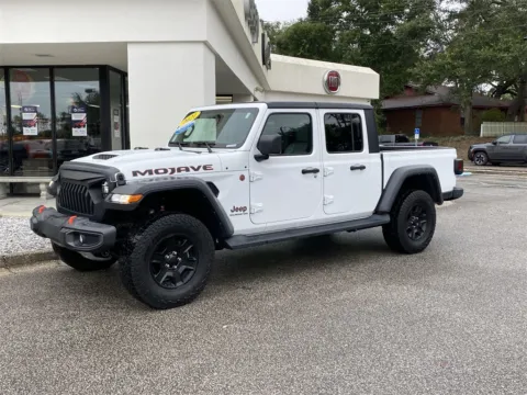 More photos of 2021 Jeep Gladiator Mojave at Step One CDJR Fiat Crestview, FL