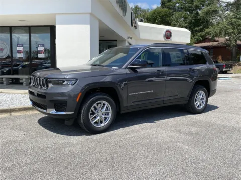 More photos of 2025 Jeep Grand Cherokee L Laredo at Step One CDJR Fiat Crestview, FL