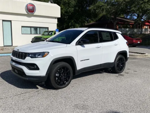 More photos of 2025 Jeep Compass Latitude at Step One CDJR Fiat Crestview, FL