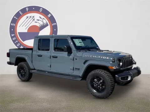 Photos of 2025 Jeep Gladiator Sport for sale in Crestview, FL at Step One CDJR Fiat Crestview