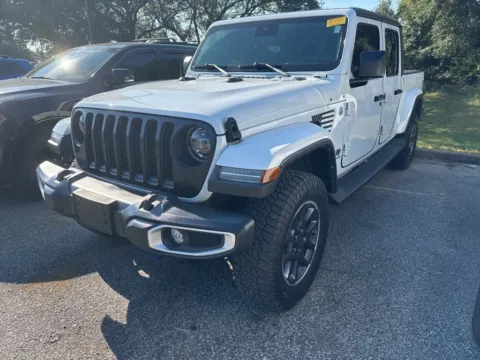 White 2022 Jeep Gladiator Overland for sale in Crestview, FL