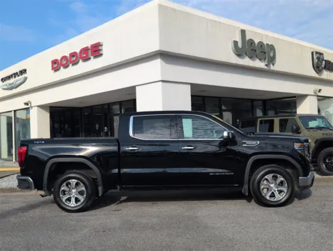 More photos of 2024 GMC Sierra 1500 SLT at Step One CDJR Fiat Crestview, FL