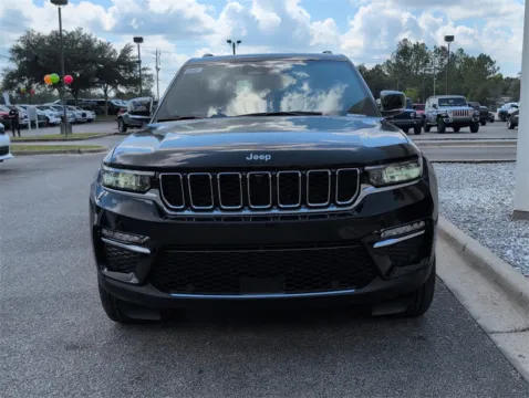 More photos of 2025 Jeep Grand Cherokee Limited at Step One CDJR Fiat Crestview, FL