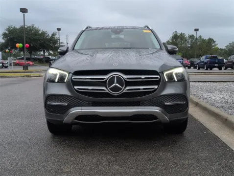 More photos of 2020 Mercedes-Benz GLE 350 at Step One CDJR Fiat Crestview, FL