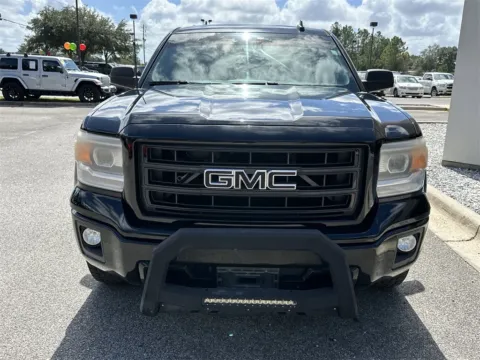 More photos of 2015 GMC Sierra 1500 at Step One CDJR Fiat Crestview, FL
