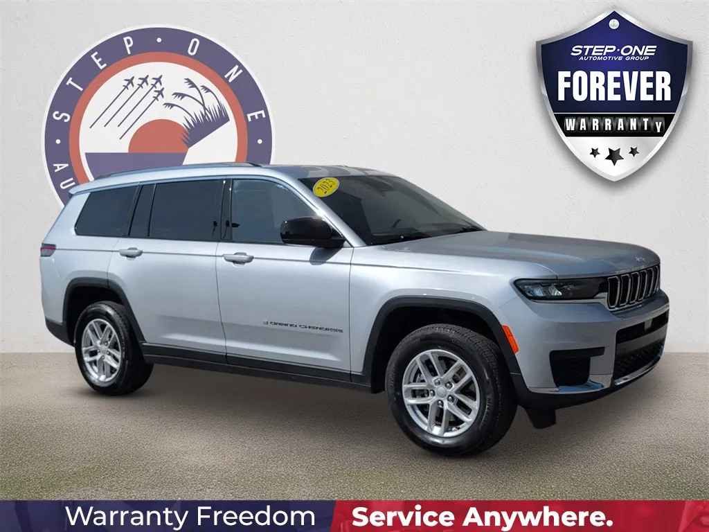 2023 Jeep Grand Cherokee L Laredo
