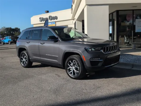 Photos of 2025 Jeep Grand Cherokee Limited for sale in Crestview, FL at Step One CDJR Fiat Crestview