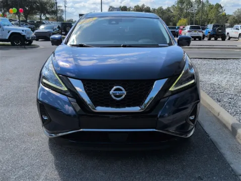 More photos of 2021 Nissan Murano SL at Step One CDJR Fiat Crestview, FL