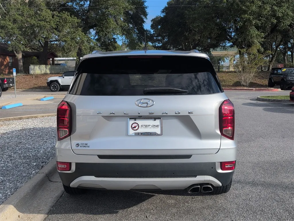 2021 Hyundai Palisade SEL photo 3