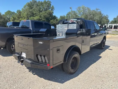 More photos of 2022 Ram 3500 Big Horn at Step One CDJR Fiat Crestview, FL