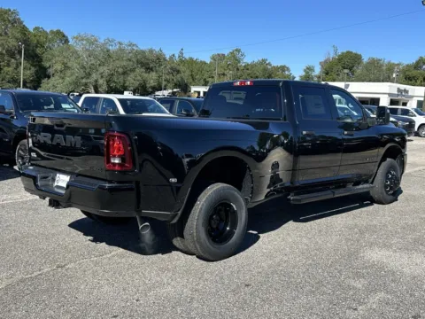 More photos of 2026 Ram 3500 Big Horn at Step One CDJR Fiat Crestview, FL