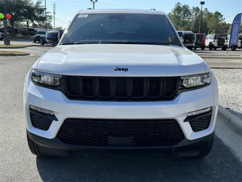 More photos of 2025 Jeep Grand Cherokee Limited at Step One CDJR Fiat Crestview, FL