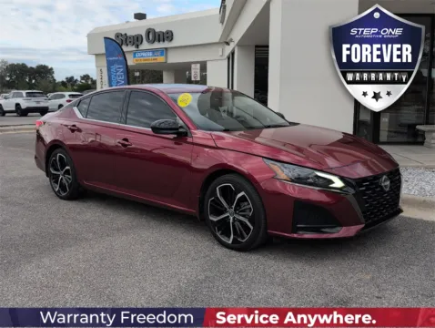 Red 2023 Nissan Altima 2.5 SR for sale in Crestview, FL