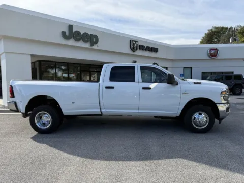More photos of 2026 Ram 3500 Tradesman at Step One CDJR Fiat Crestview, FL