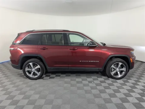 More photos of 2023 Jeep Grand Cherokee 4xe at Step One CDJR Fiat Fort Walton Beach, FL