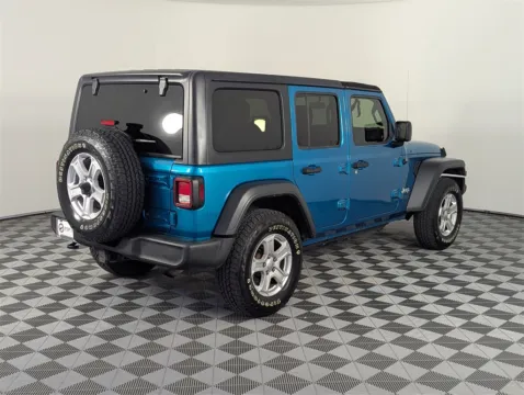More photos of 2019 Jeep Wrangler Unlimited Sport S at Step One CDJR Fiat Fort Walton Beach, FL