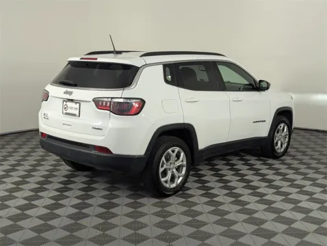 More photos of 2024 Jeep Compass Latitude at Step One CDJR Fiat Fort Walton Beach, FL