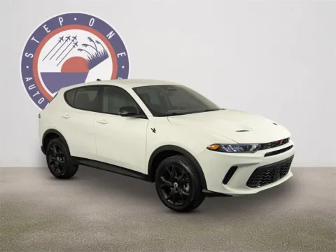 Photos of 2024 Dodge Hornet GT for sale in Fort Walton Beach, FL at Step One CDJR Fiat Fort Walton Beach