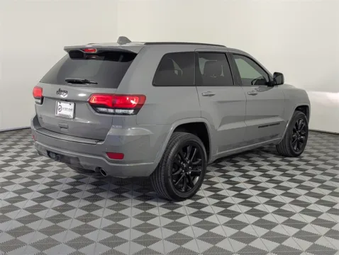 More photos of 2022 Jeep Grand Cherokee WK Laredo X at Step One CDJR Fiat Fort Walton Beach, FL