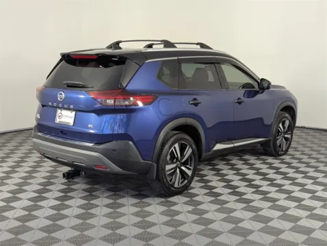 More photos of 2021 Nissan Rogue SL at Step One CDJR Fiat Fort Walton Beach, FL