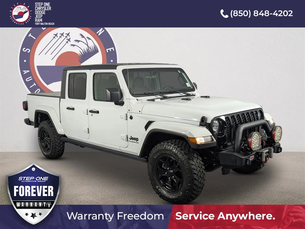 White 2021 Jeep Gladiator Sport for sale in Fort Walton Beach, FL