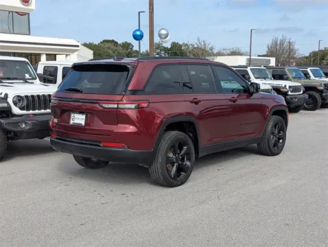 More photos of 2025 Jeep Grand Cherokee Altitude X at Step One CDJR Fiat Fort Walton Beach, FL