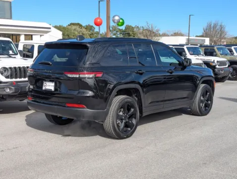 More photos of 2025 Jeep Grand Cherokee Altitude X at Step One CDJR Fiat Fort Walton Beach, FL