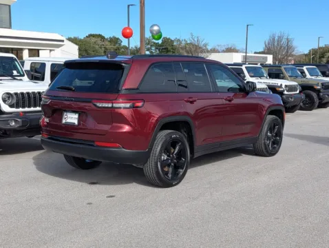 More photos of 2025 Jeep Grand Cherokee Altitude at Step One CDJR Fiat Fort Walton Beach, FL
