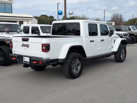 More photos of 2026 Jeep Gladiator Mojave at Step One CDJR Fiat Fort Walton Beach, FL