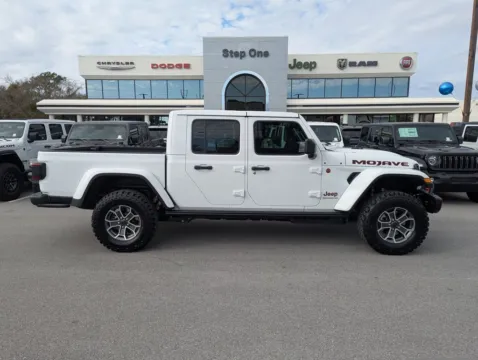 More photos of 2026 Jeep Gladiator Mojave at Step One CDJR Fiat Fort Walton Beach, FL