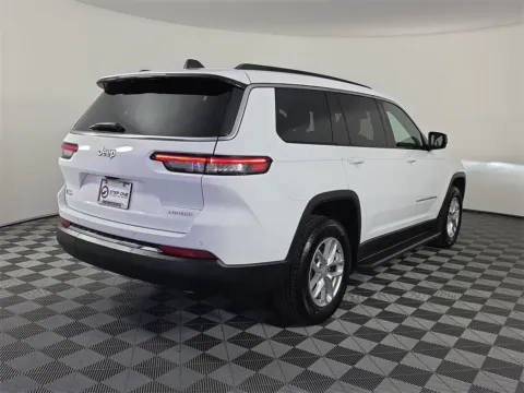 More photos of 2025 Jeep Grand Cherokee L Laredo at Step One CDJR Fiat Fort Walton Beach, FL
