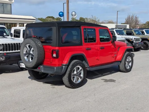 More photos of 2018 Jeep Wrangler Unlimited Sahara at Step One CDJR Fiat Fort Walton Beach, FL