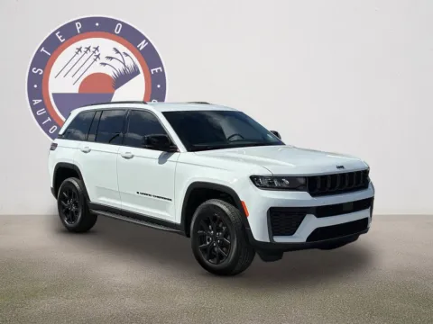 Photos of 2026 Jeep Grand Cherokee Laredo for sale in Fort Walton Beach, FL at Step One CDJR Fiat Fort Walton Beach