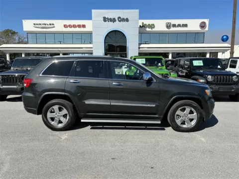 More photos of 2011 Jeep Grand Cherokee Limited at Step One CDJR Fiat Fort Walton Beach, FL