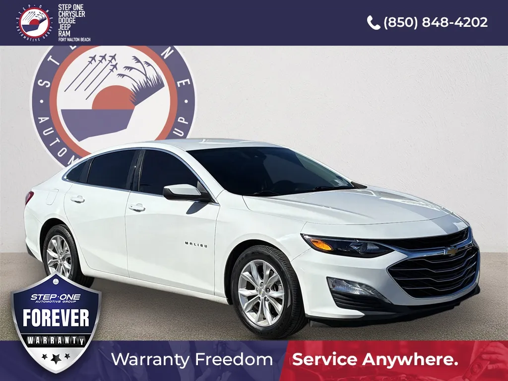 White 2019 Chevrolet Malibu LT for sale in Fort Walton Beach, FL